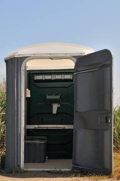 Best Portable bathroom rental  in Helena Flats, MT